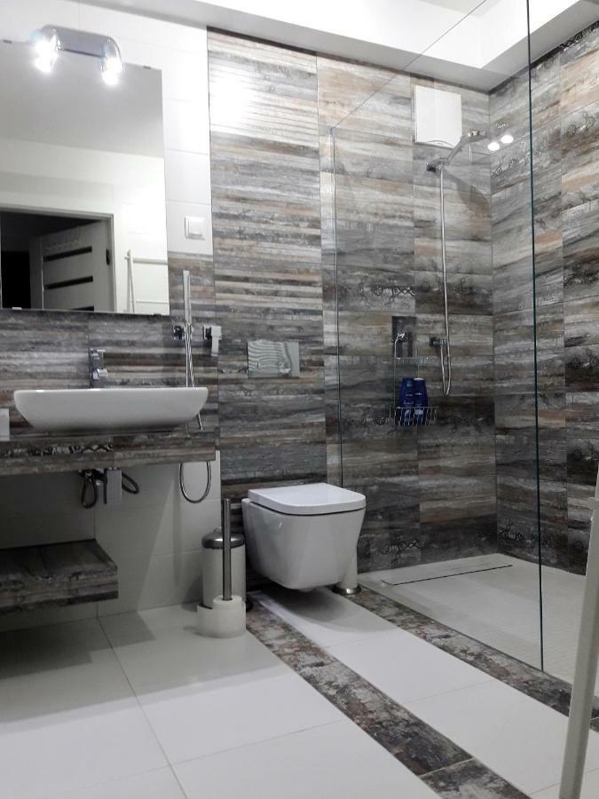 Apartament Maxi Poznań Buitenkant foto